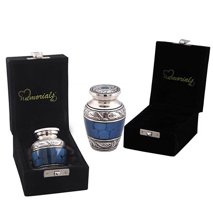 Black Velvet Keepsake Urn Display Box: Satin Lined - KEEPSAKE NOT INCLUDED